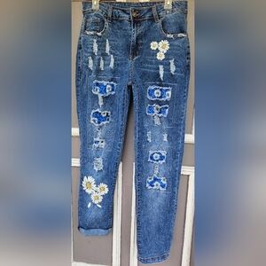 Floral Embroidered Straight Leg Jeans